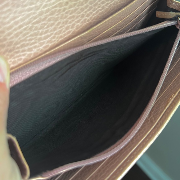 Gucci Marmont Bi fold light nude pink pebbled leather long wallet - Picture 12 of 16